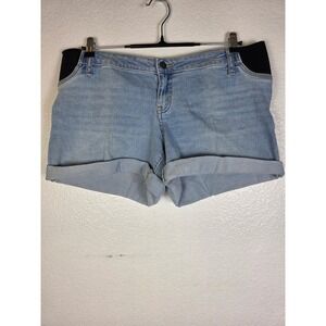 Isabel by Ingrid & Isabel Maternity Midi Shorts Light Wash Denim Size 8